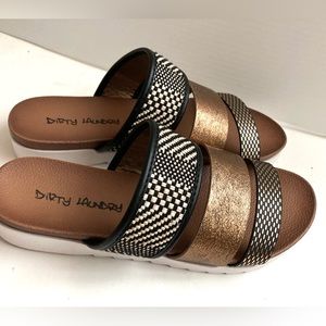 Metallic bronze gold sandals slip on slides Dirty Laundry sandals vacation vibe